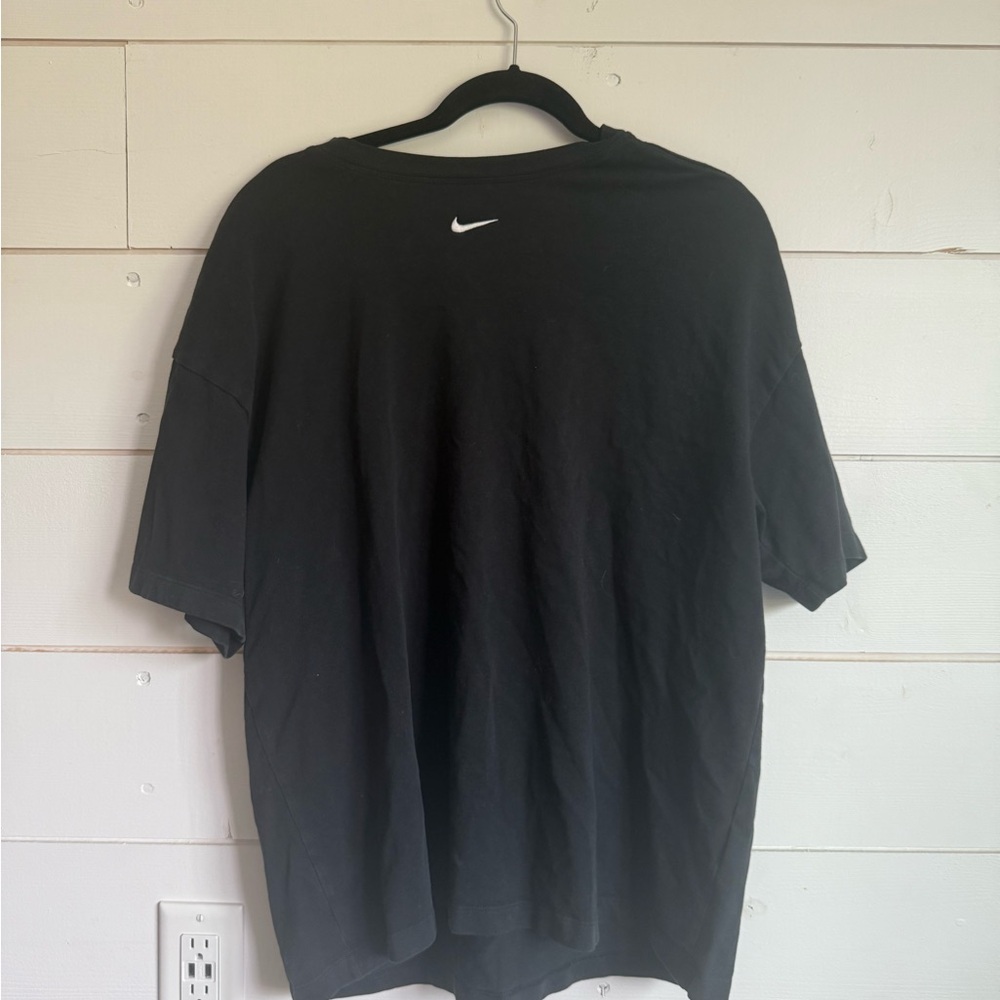 Nike Women's Black Short Sleeve Tee